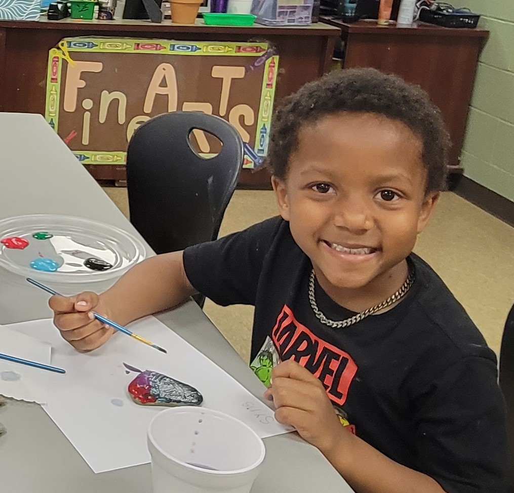 McGuffey celebrates the arts: Hands-on activities make afterschool event an arts fest for students, families & staff